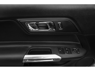 2015 Ford Mustang V6