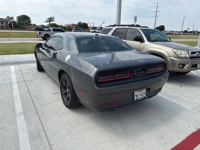 2016 Dodge Challenger SXT