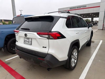 2025 Toyota RAV4 XLE Premium