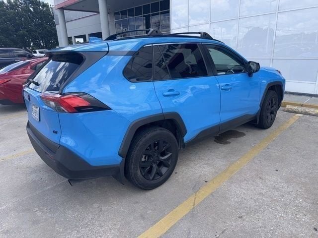 2021 Toyota RAV4 LE
