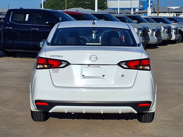 2024 Nissan Versa 1.6 S