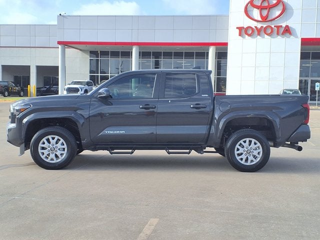 2025 Toyota Tacoma 2WD SR5