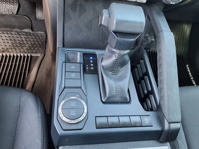 2025 Toyota Tacoma 2WD SR5