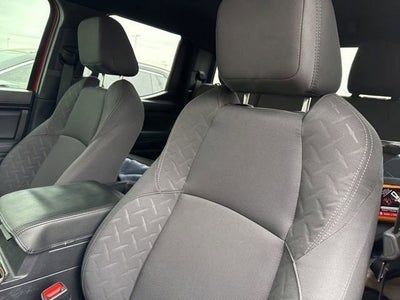 2025 Toyota Tacoma 4WD SR5