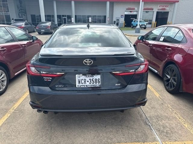 2025 Toyota Camry SE