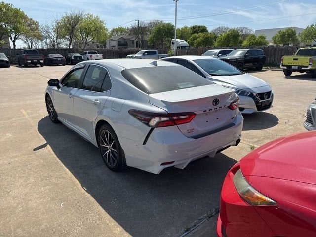 2023 Toyota Camry SE