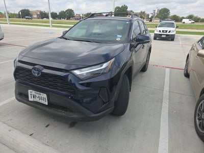 2024 Toyota RAV4 XLE