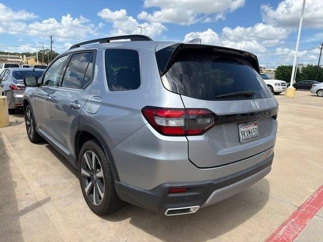 2024 Honda Pilot Touring