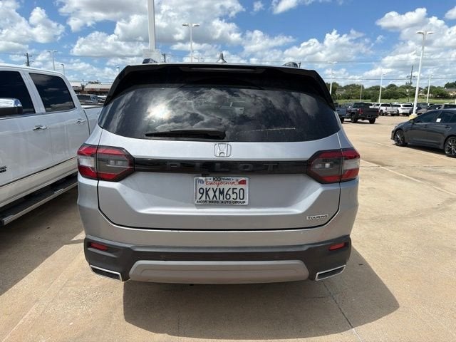 2024 Honda Pilot Touring