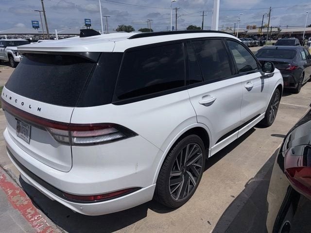 2025 Lincoln Aviator Black Label
