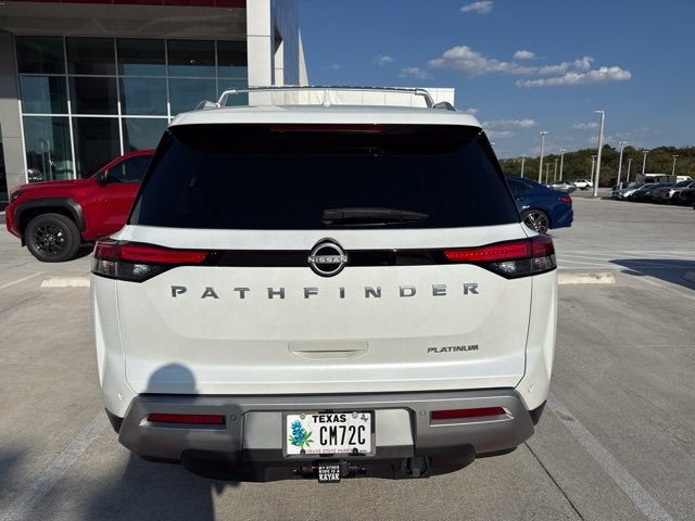 2025 Nissan Pathfinder Platinum