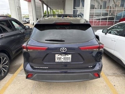 2021 Toyota Highlander XLE