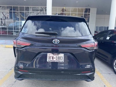 2022 Toyota Sienna XSE