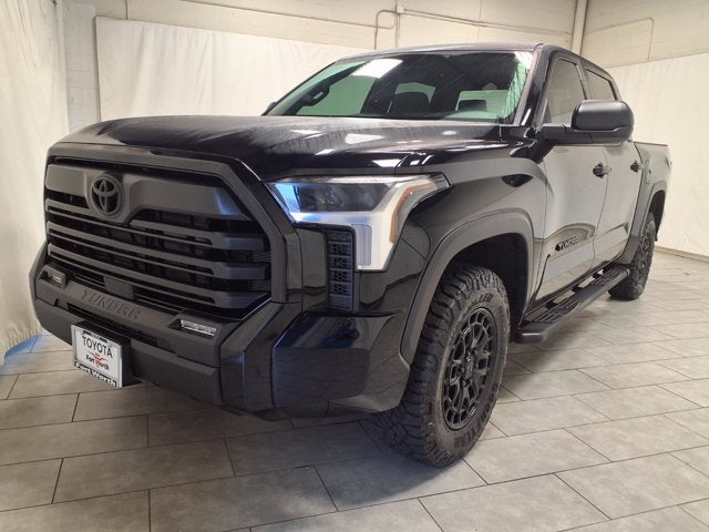 2025 Toyota Tundra 4WD SR5