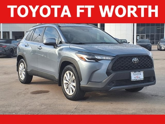 2024 Toyota Corolla Cross LE
