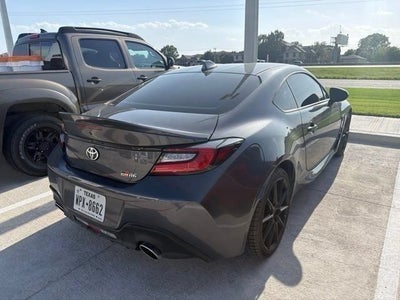 2025 Toyota GR86 Premium