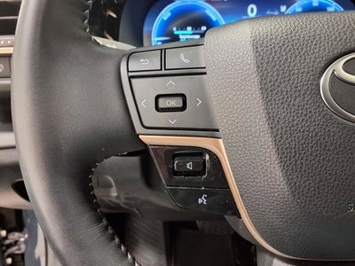 2025 Toyota Crown Signia Limited