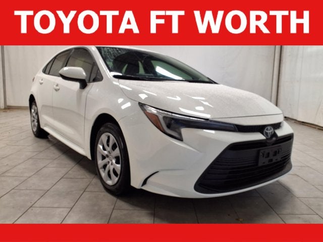 2025 Toyota Corolla LE