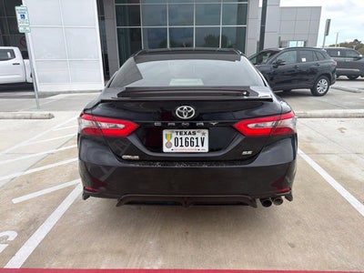 2018 Toyota Camry SE