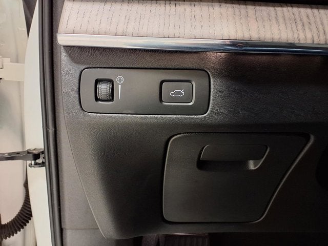 2021 Volvo XC90 T6 Inscription