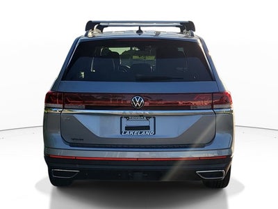2024 Volkswagen Atlas 2.0T SE with Technology