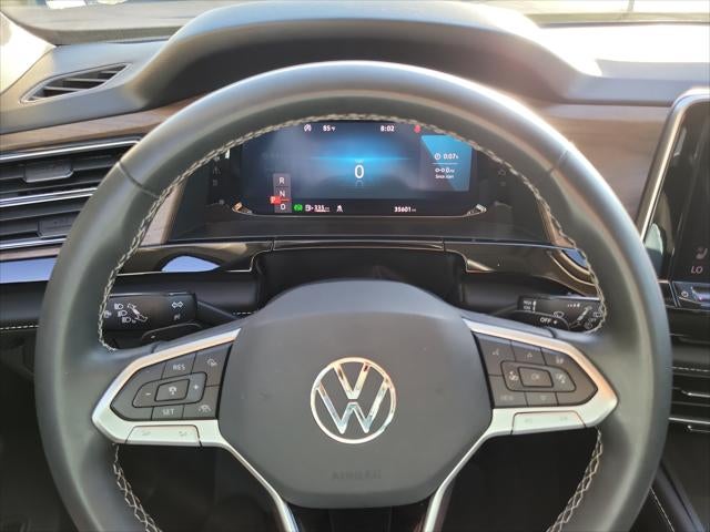 2024 Volkswagen Atlas 2.0T SE with Technology
