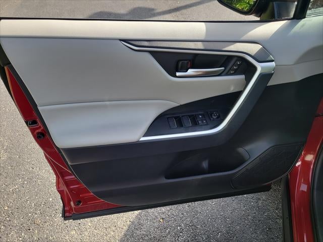 2025 Toyota RAV4 Hybrid Hybrid XLE Premium