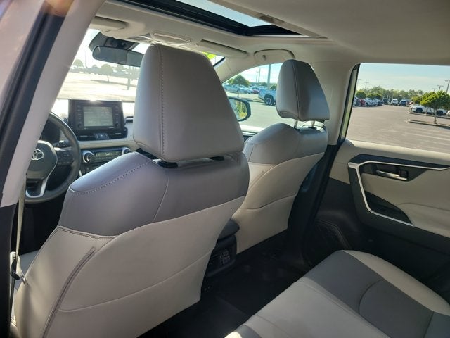 2020 Toyota RAV4 XLE Premium
