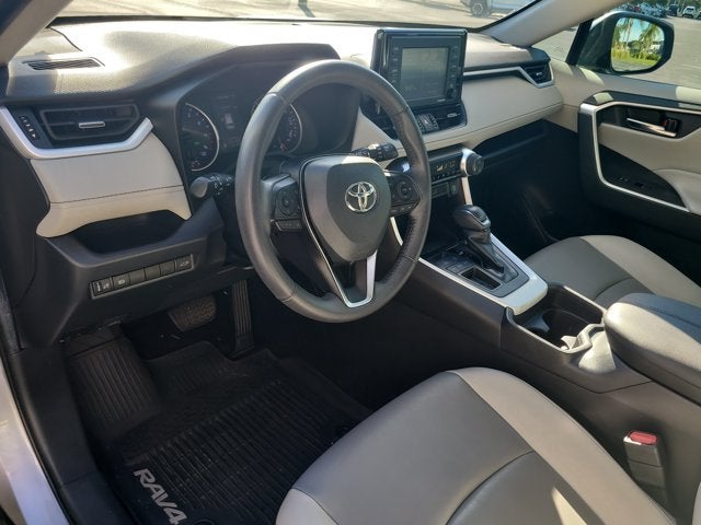 2020 Toyota RAV4 XLE Premium