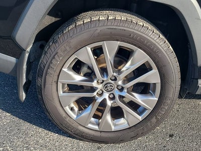 2021 Toyota RAV4 XLE Premium