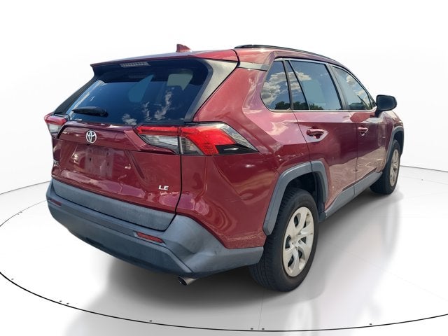 2020 Toyota RAV4 LE