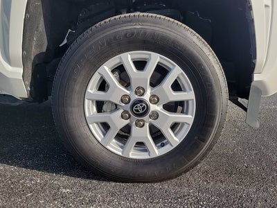 2024 Toyota Tacoma 4WD SR5