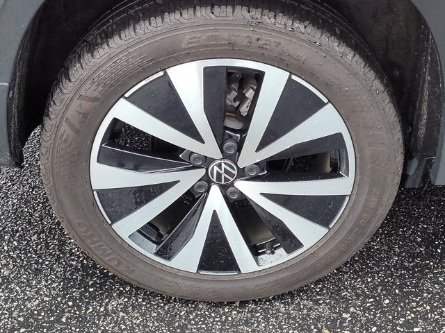 2024 Volkswagen Taos SE