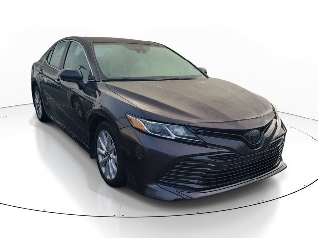2019 Toyota Camry LE FWD photo