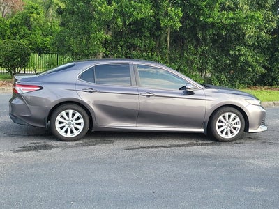 2018 Toyota Camry LE