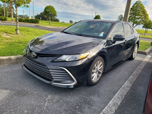 2022 Toyota Camry LE