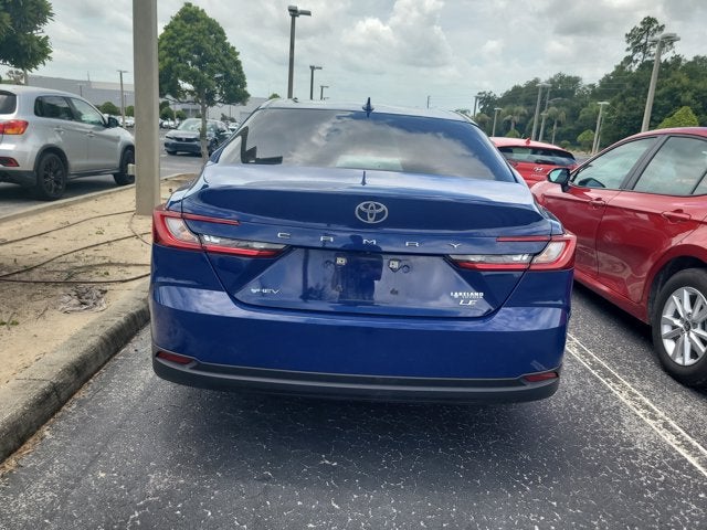 2025 Toyota Camry LE