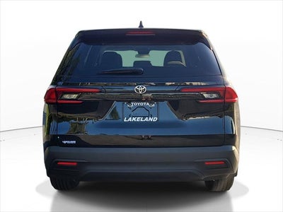 2025 Toyota Grand Highlander LE