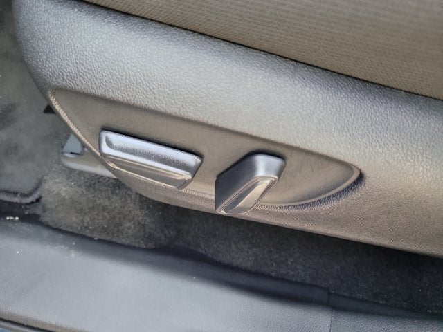 2025 Toyota Grand Highlander LE
