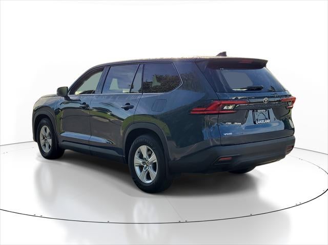 2025 Toyota Grand Highlander LE