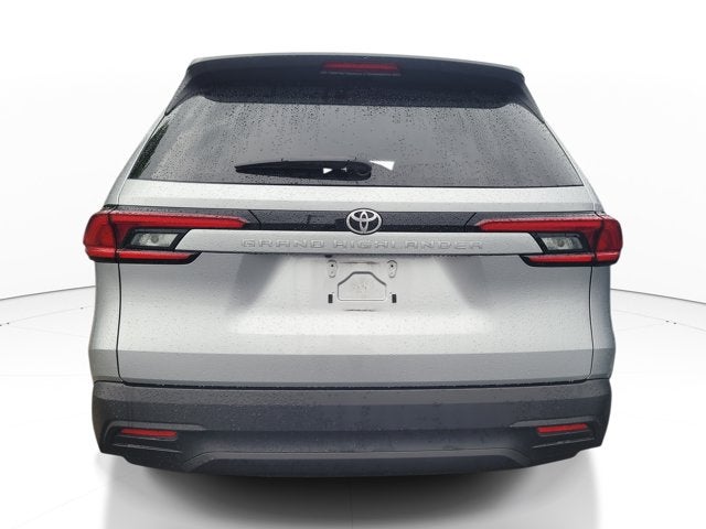 2025 Toyota Grand Highlander LE