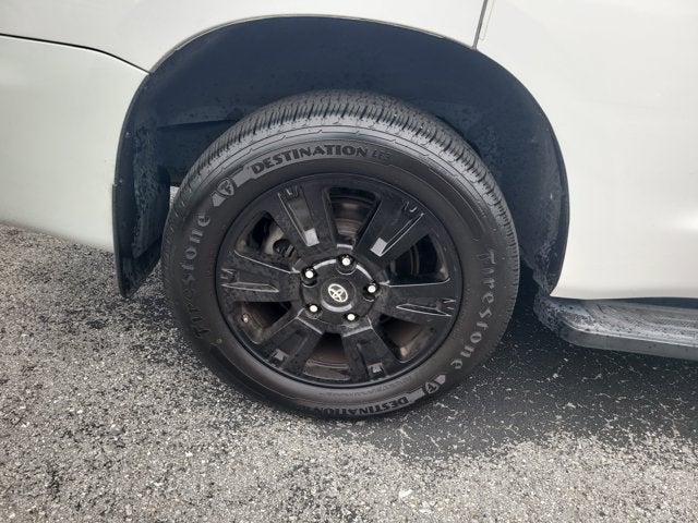 2019 Toyota Sequoia SR5
