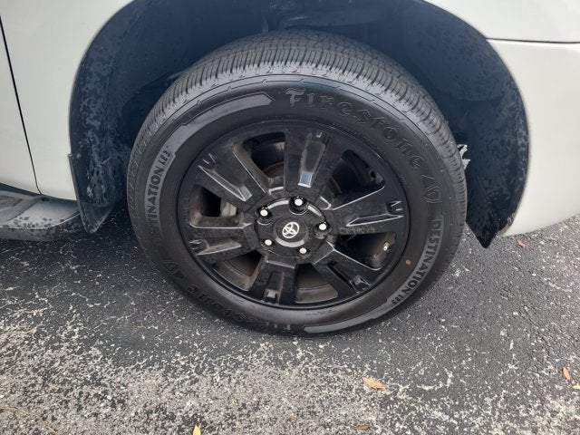 2019 Toyota Sequoia SR5