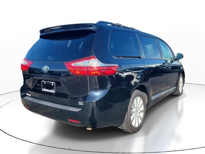 2017 Toyota Sienna XLE Premium
