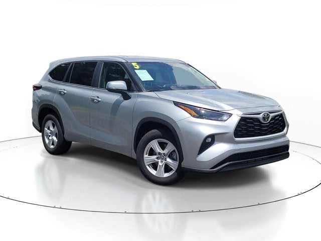 2025 Toyota Highlander LE