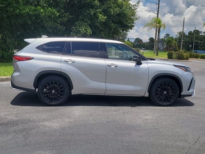 2023 Toyota Highlander XSE