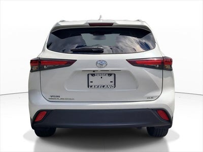 2024 Toyota Highlander XLE