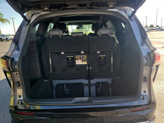 2022 Toyota Sienna XSE