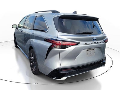 2022 Toyota Sienna XSE