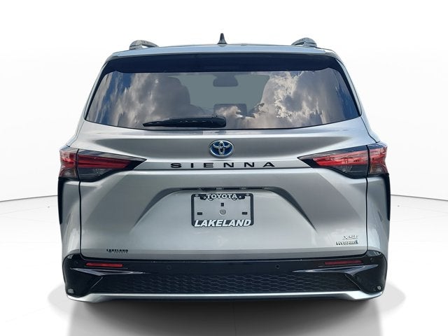 2023 Toyota Sienna XSE